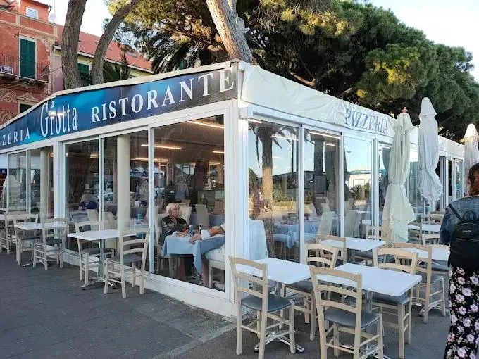 Ristorante Pizzeria La Grotta