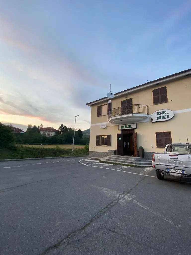 Bar De Nei